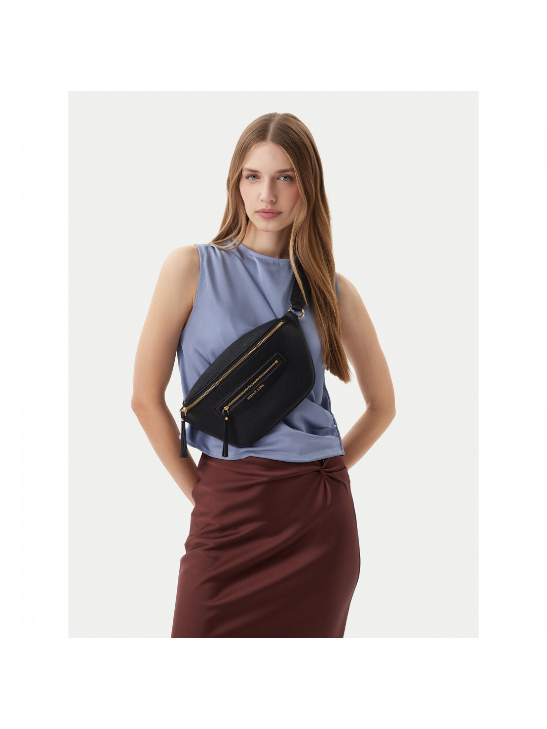 Kabelka MICHAEL Michael Kors Jet Set 30S6GTVM2L Černá